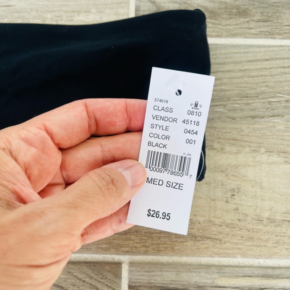 Pacsun Bandeau Top. NWT. - Picture 2 of 4